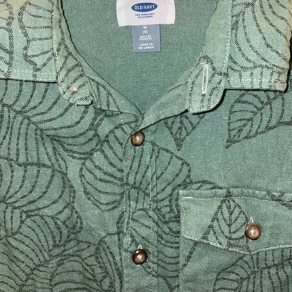 Old Navy Boys’ Summer Patterned Youth Button Down